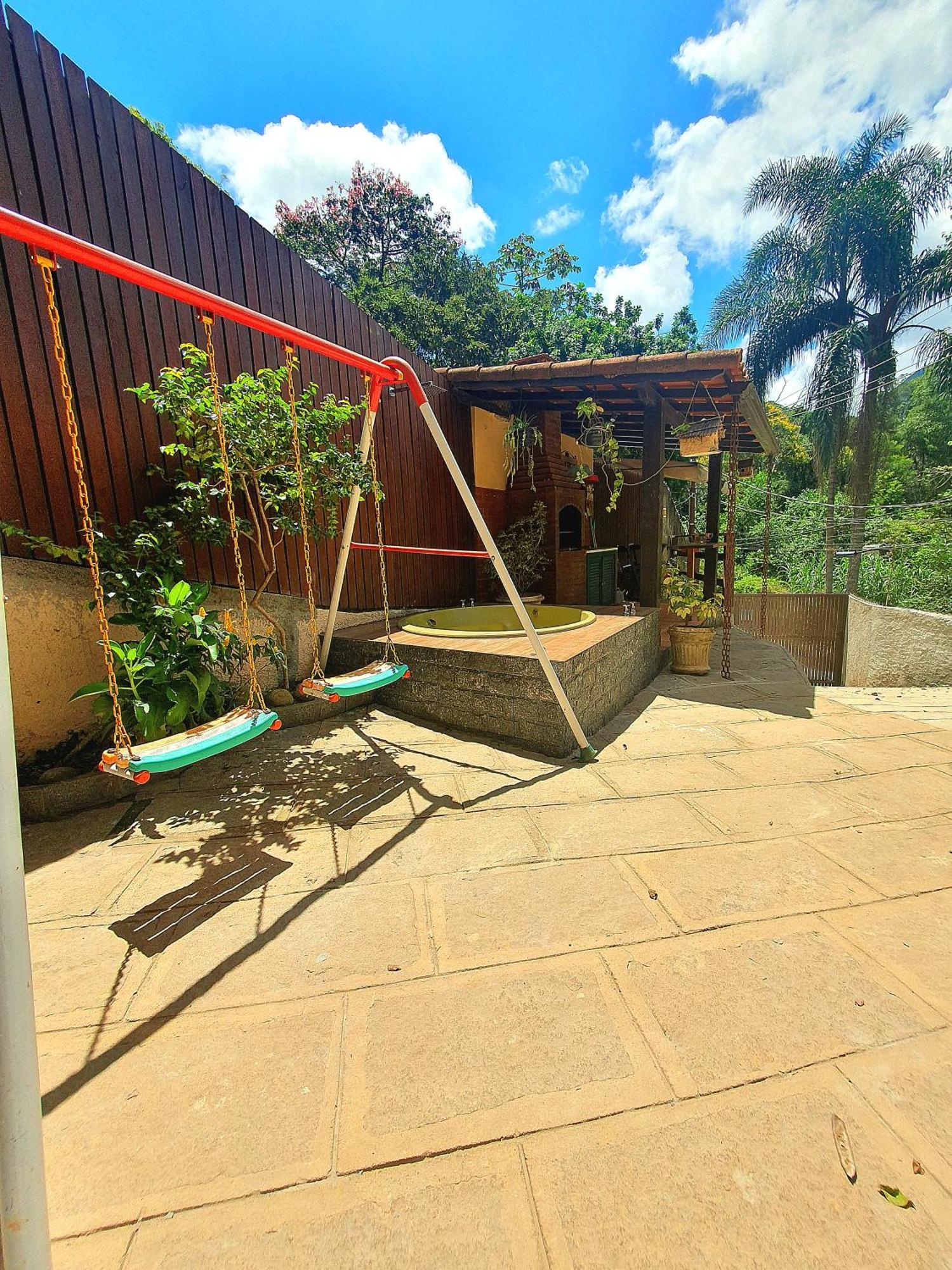 Aconchego De Itaipava - Casa De 3 Quartos, Equipada, Area Kids, Jacuzzi, Pet Friendly, Churrasqueira, Em Meio A Natureza E Proximo Ao Centro Do Bairro Petrópolis Dış mekan fotoğraf