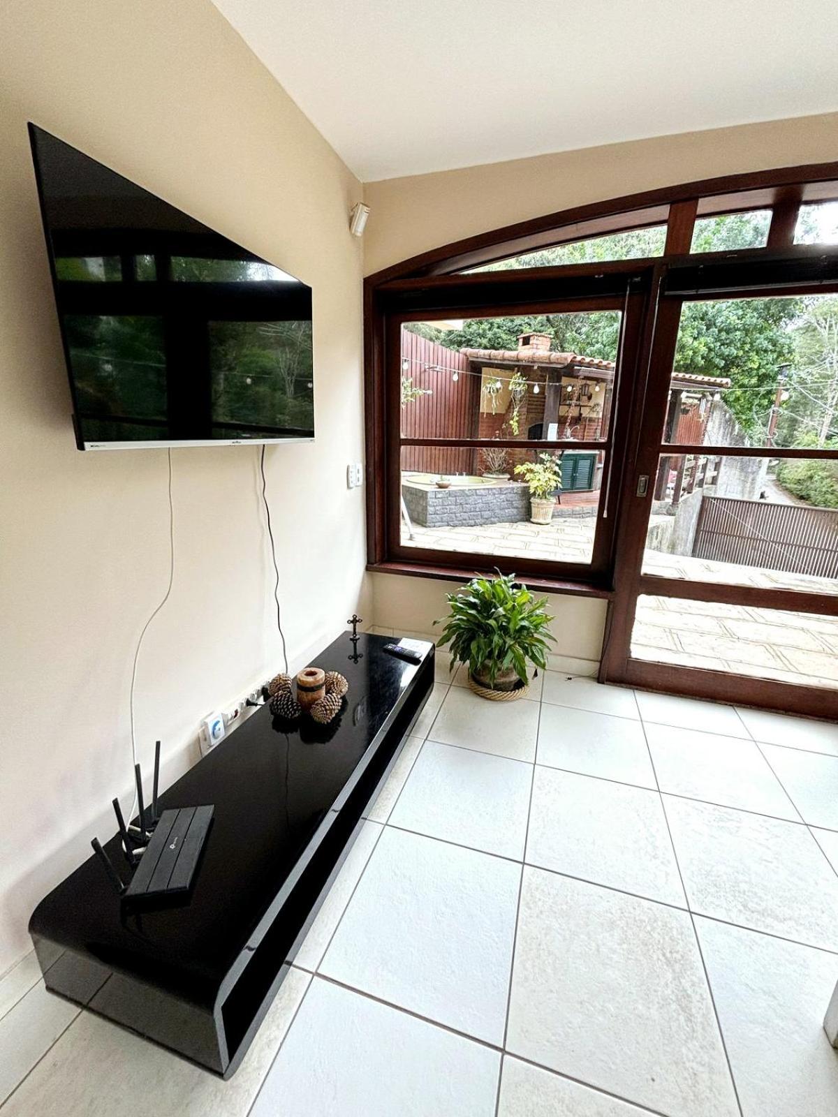 Aconchego De Itaipava - Casa De 3 Quartos, Equipada, Area Kids, Jacuzzi, Pet Friendly, Churrasqueira, Em Meio A Natureza E Proximo Ao Centro Do Bairro Petrópolis Dış mekan fotoğraf